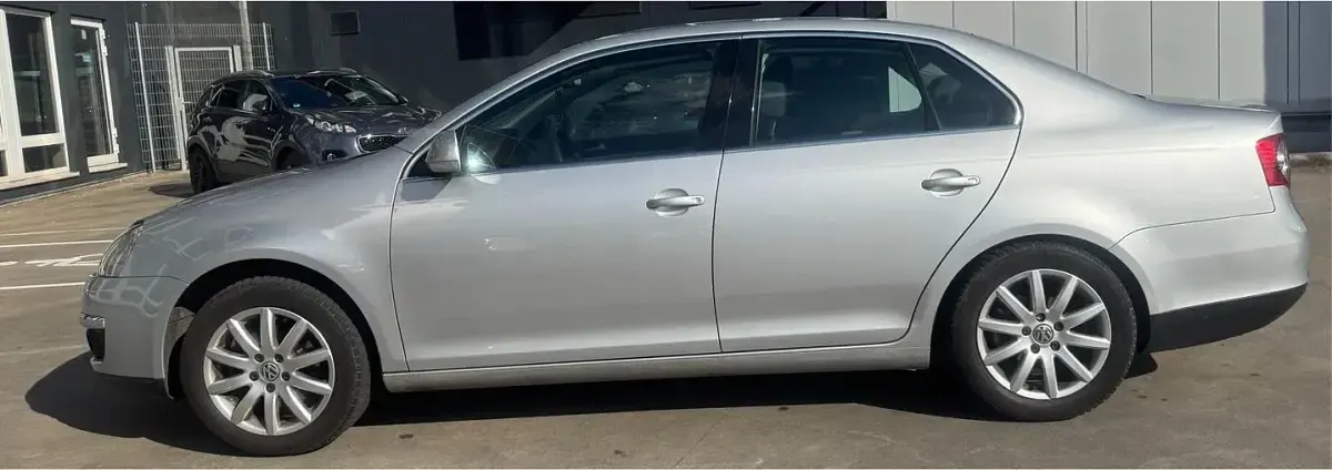 Gebraucht VW Jetta 150 PS (110 kW) 2006 Andere farben Limousine
