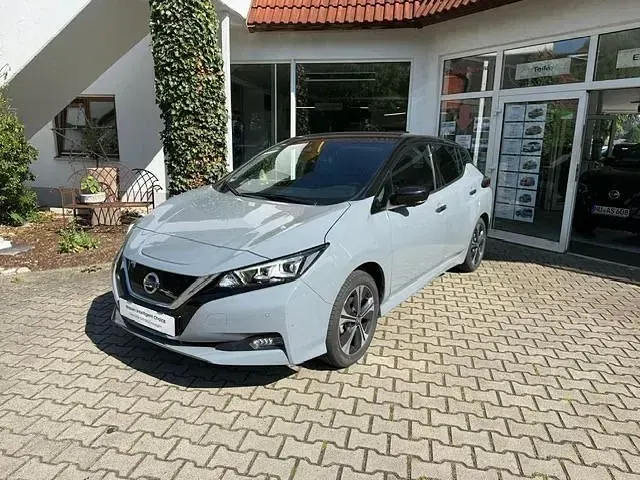Gebraucht Nissan Leaf 360º 160 kW (218 PS) 2021 Grau Kleinwagen