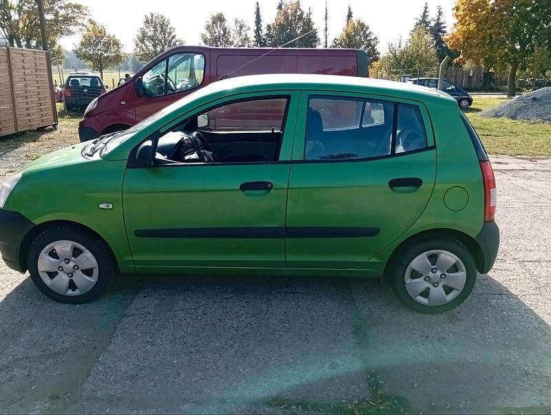 Grün Gebraucht 2006 Kia Picanto Kleinwagen | 590 € (Guter Preis) - Bild 1/4
