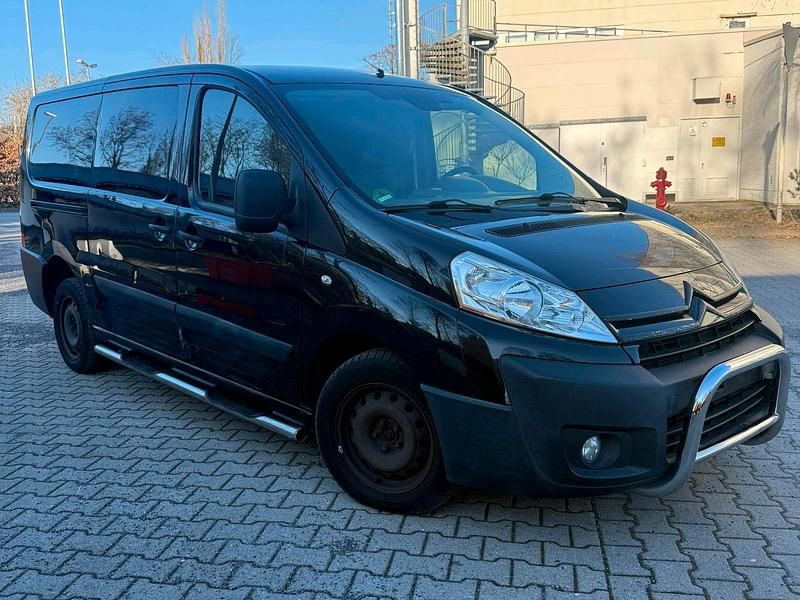 Gebraucht Citroën Jumpy 163 PS (119 kW) 2011 Schwarz Van / Kleinbus
