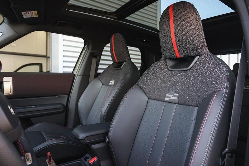 Gebraucht Mini John Cooper Works Countryman 150 kW (204 PS) 2024 Schwarz SUV