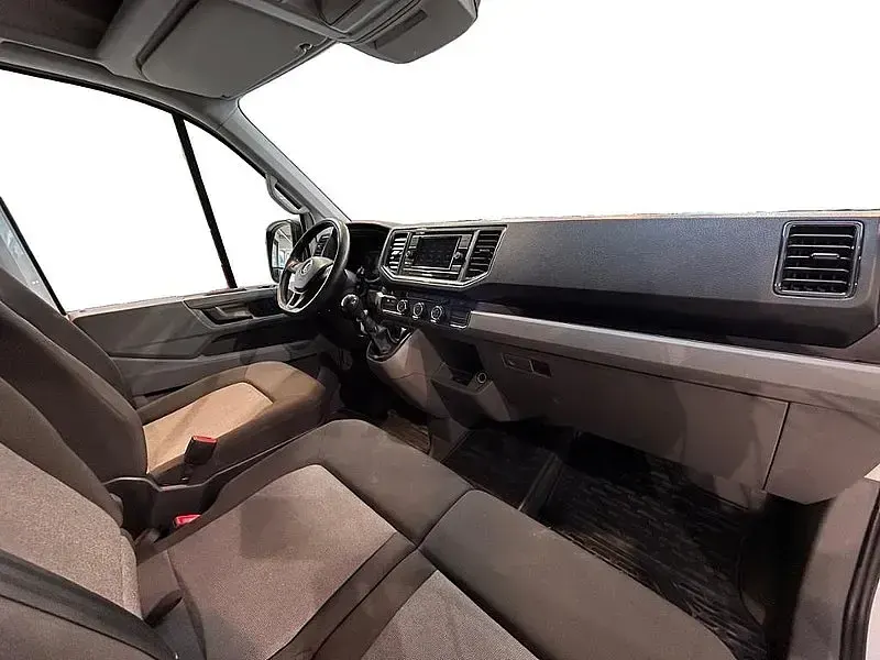 Używany VW Crafter 140 KM (102 kW) 2023 Biały Van