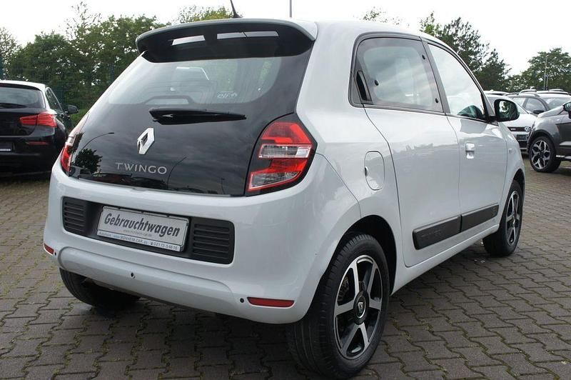 Gebraucht Renault Twingo Experience 69 PS (50 kW) 2017 Weiß Kleinwagen