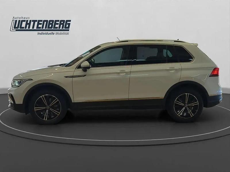 Gebraucht VW Tiguan Elegance 200 PS (147 kW) 2021 Andere SUV