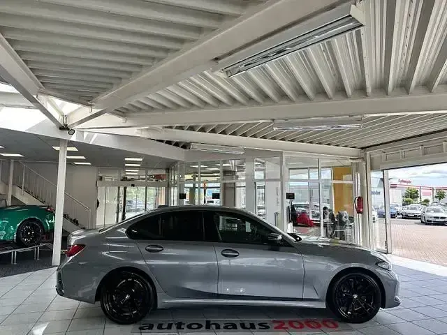 Gebraucht BMW M340 Comfort Edition 340 PS (250 kW) 2024 Skyscraper grau metallic Limousine