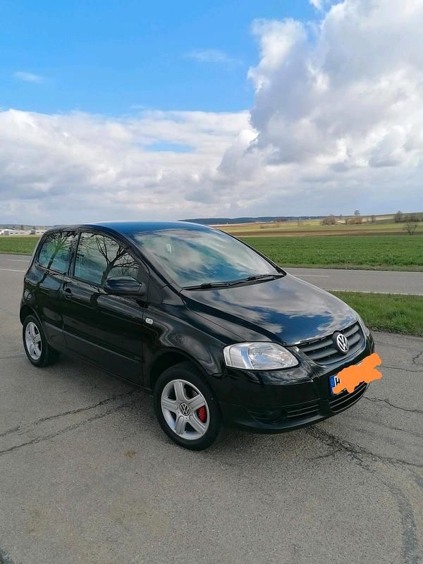 Gebraucht VW Fox 75 PS (55 kW) 2006 Schwarz Kleinwagen