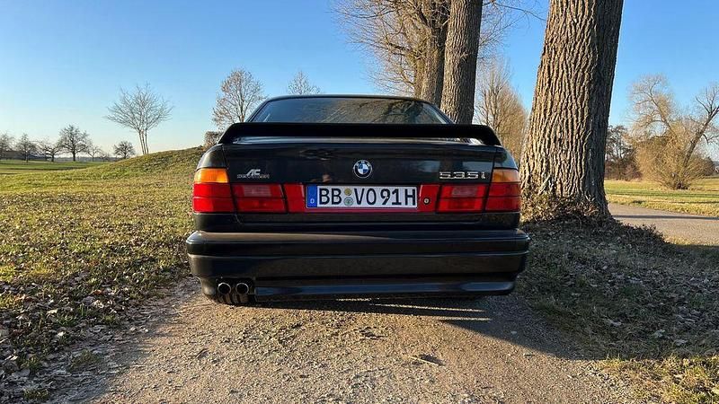 Gebraucht BMW 535 211 PS (155 kW) 1991 Schwarz Limousine