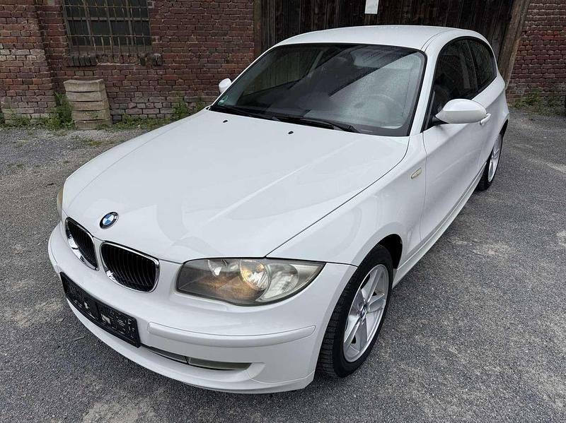 Gebraucht BMW 116 122 PS (89 kW) 2008 Alpinweiss iii Kleinwagen