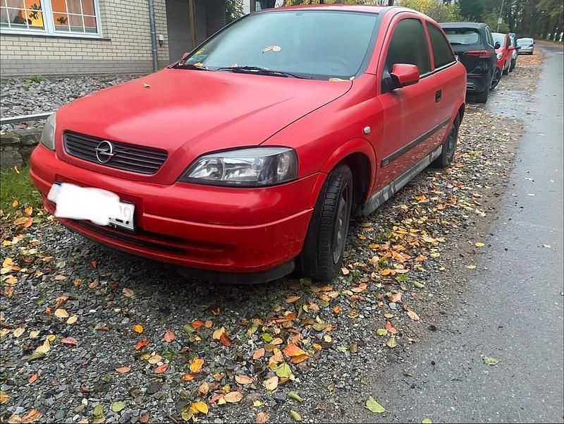 Gebraucht Opel Astra 75 PS (55 kW) 1999 Rot Coupé