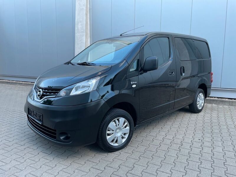 Schwarz Gebraucht 2019 Nissan NV200 Comfort Van | 10.900 € (Fairer Preis) - Bild 1/4