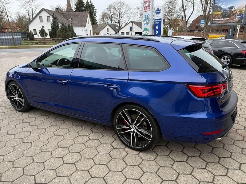 Gebraucht Seat Leon ST 4Drive 300 PS (220 kW) 2018 Blau Kombi