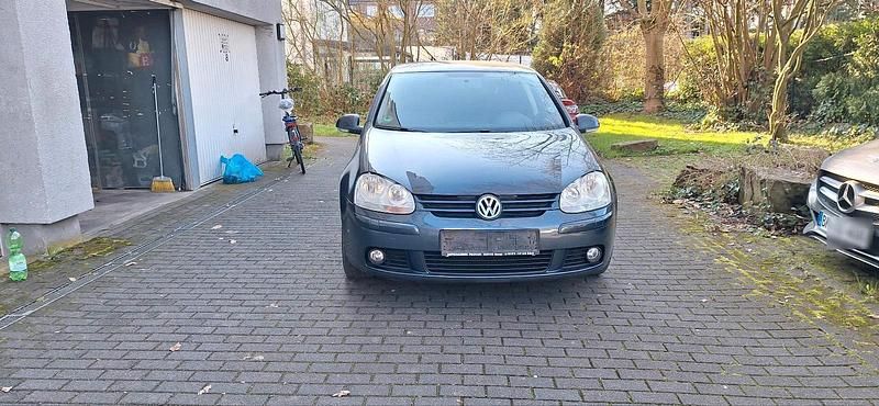 Gebraucht VW Golf IV 102 PS (75 kW) 2006 Grau Kleinwagen