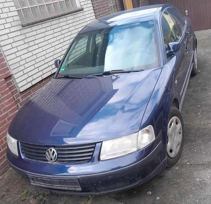 Brugt VW Passat 150 HK (110 kW) 2002 Blå Sedan