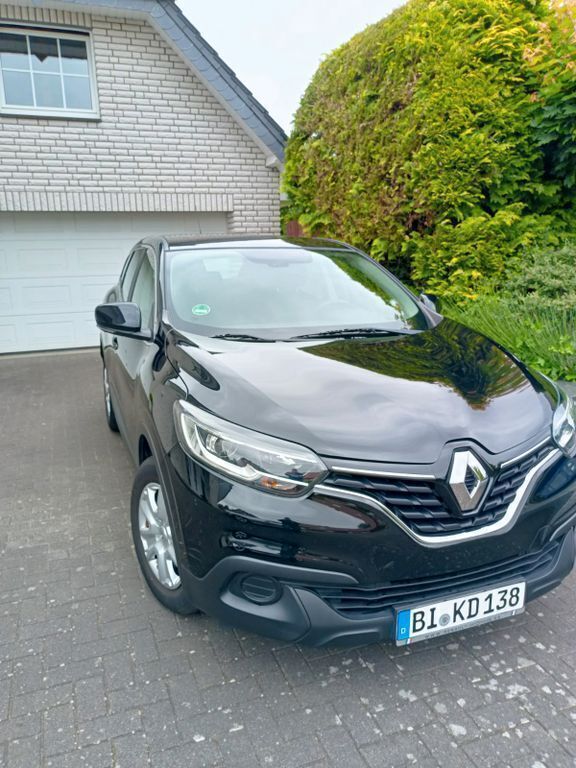 Schwarz Gebraucht 2016 Renault Kadjar Life SUV | 8.300 € (Guter Preis) - Bild 1/4