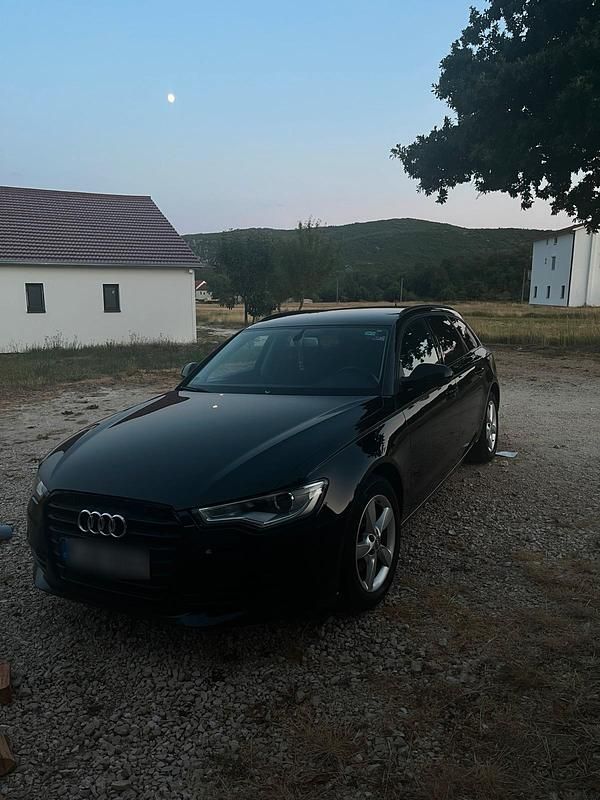 Gebraucht Audi A6 190 PS (139 kW) 2014 Schwarz Kombi
