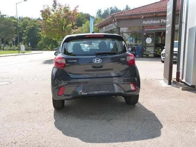 Neu Hyundai i10 Trend 79 PS (58 kW) 2025 Grau Kleinwagen