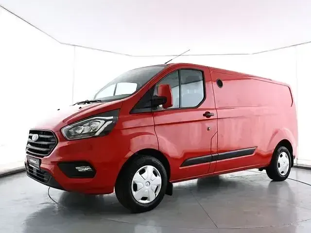 Gebraucht Ford Transit Custom Trend 131 PS (96 kW) 2022 Rot Van