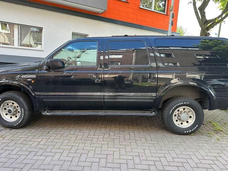 Gebraucht Ford Excursion 350 PS (257 kW) 2001 Blau SUV