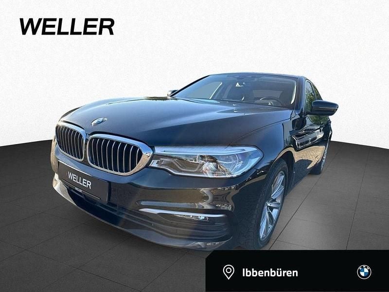 Black sapphire (schwarz) Gebraucht 2019 BMW 530 Comfort Edition Limousine | 29.980 € (Guter Preis) - Bild 1/4