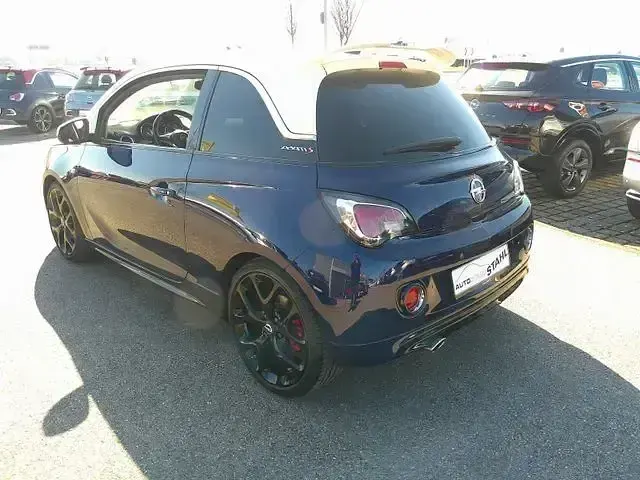 Gebraucht Opel Adam S 150 PS (110 kW) 2016 Schneeweiss/dach schwarz Kleinwagen