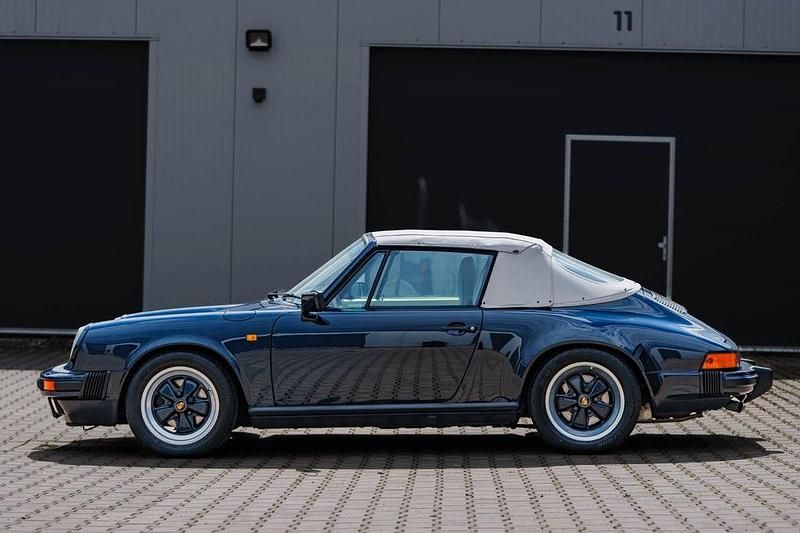 Gebraucht Porsche 911 218 PS (160 kW) 1989 Blau Cabrio