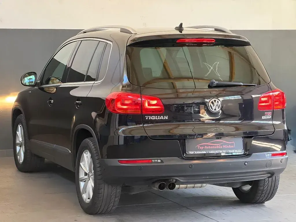 Gebraucht VW Tiguan LOUNGE 122 PS (89 kW) 2015 Schwarz SUV