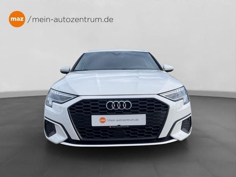 Gebraucht Audi A3 Sportback e-tron Basis 204 PS (150 kW) 2024 Ibisweiß Kleinwagen