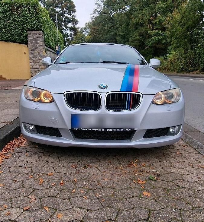 Silber Gebraucht 2010 BMW 320 Cabriolet Cabrio | 7.500 € (Fairer Preis) - Bild 1/4