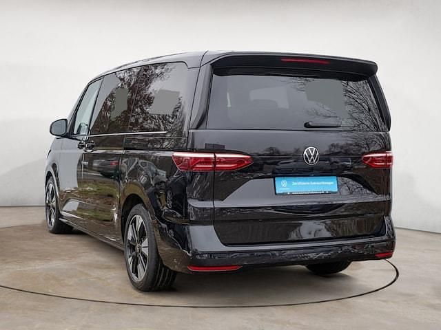 Gebraucht VW Multivan Life 204 PS (150 kW) 2024 Schwarz Van