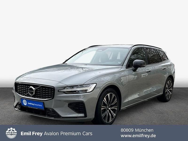 Grau Gebraucht 2025 Volvo V60 Plus Kombi | 59.890 € - Bild 1/4