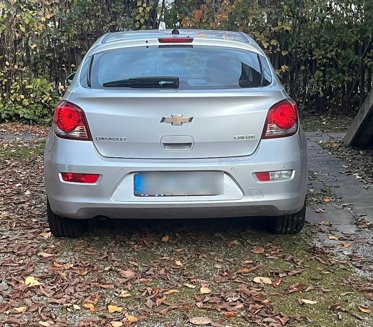 Gebraucht Chevrolet Cruze 141 PS (103 kW) 2012 Silber Kombi