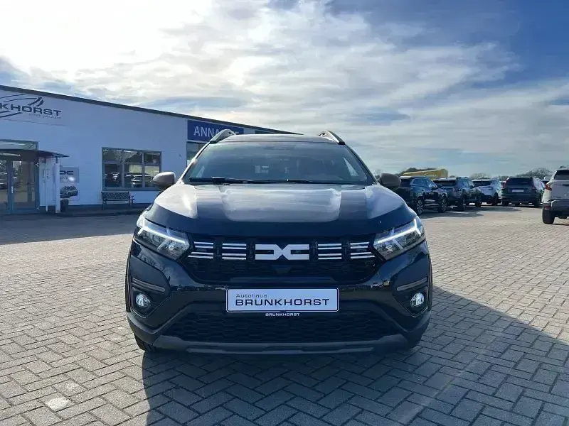 Neu Dacia Jogger Extreme 141 PS (103 kW) 2025 Perlmuttschwarz Van / Kleinbus
