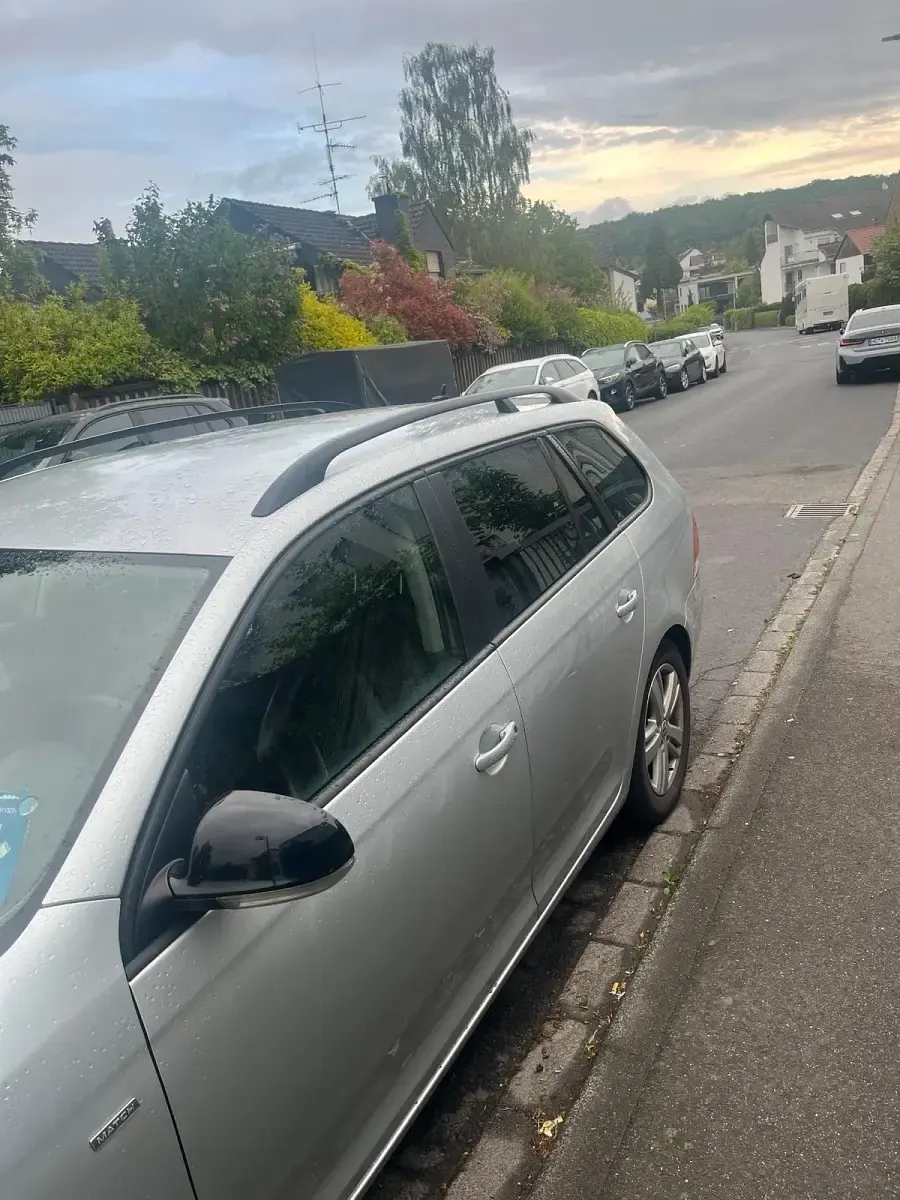 Second-hand VW Golf VII 105 CP (77 kW) 2013 Argintiu Break