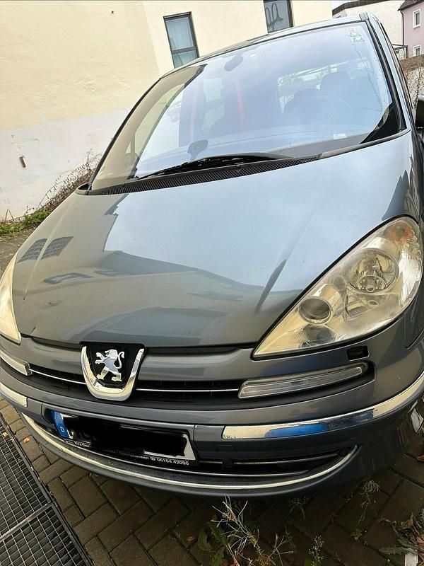 Grau Gebraucht 2008 Peugeot 807 Van / Kleinbus | 2.700 € - Bild 1/4