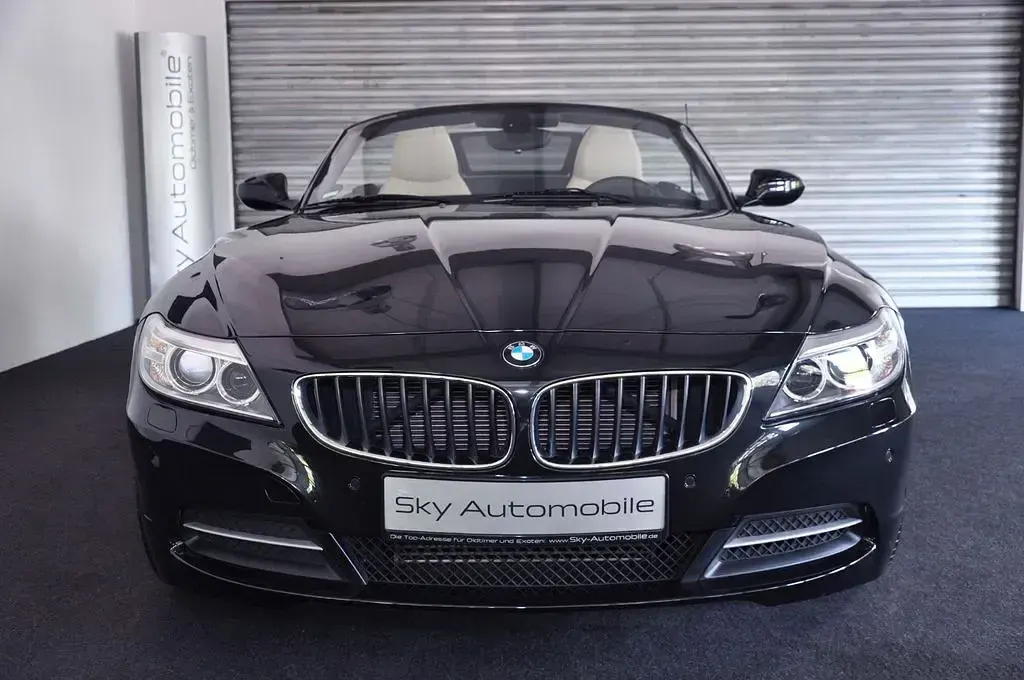 Gebraucht BMW Z4 156 PS (114 kW) 2015 Saphirschwarz Cabrio