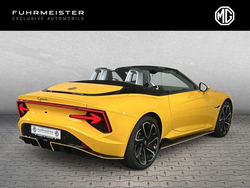 Gebraucht MG Cyberster 375 kW (510 PS) 2025 Gelb Cabrio