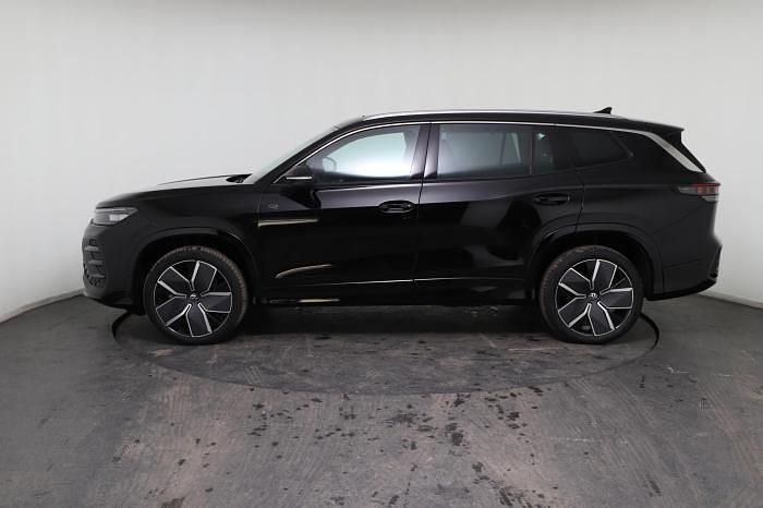Gebraucht VW Tayron Edition 193 PS (141 kW) 2024 Schwarz, grenadilschwarz 0e0e SUV
