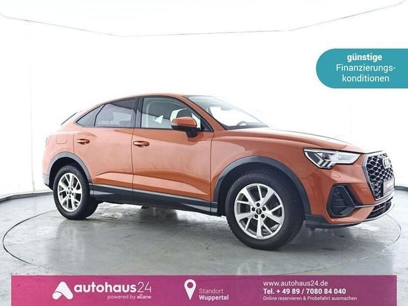 Gebraucht Audi Q3 Sportback Basis 245 PS (180 kW) 2022 Orange SUV