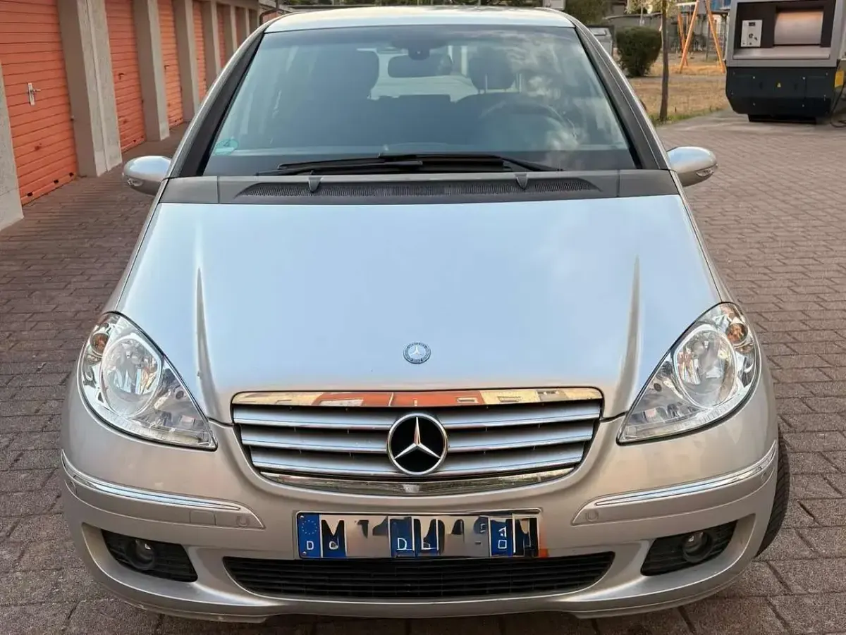 Gebraucht Mercedes A170 Classic 116 PS (85 kW) 2007 Grau Limousine