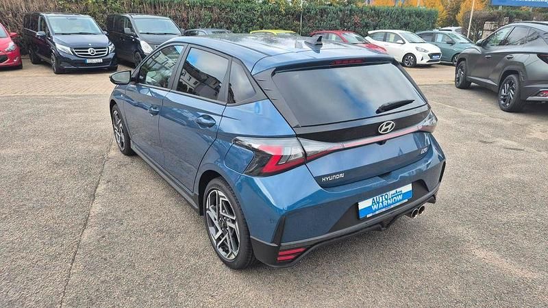 Neu Hyundai i20 N Line 79 PS (58 kW) 2025 Blau Limousine