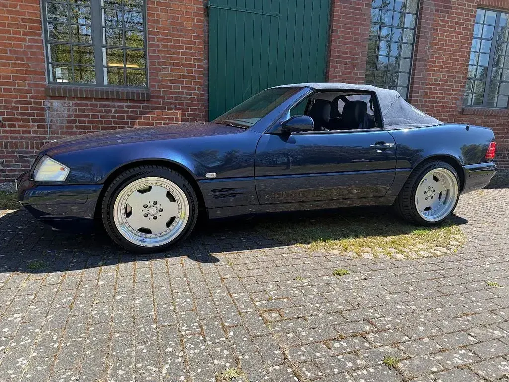 Gebraucht Mercedes SL320 AMG 224 PS (164 kW) 2000 Blau Cabrio