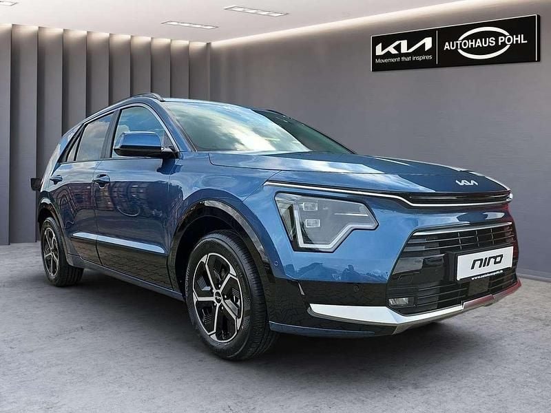 Blau Gebraucht 2025 Kia Niro SUV | 34.490 € (Guter Preis) - Bild 1/4