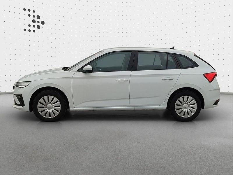 Gebraucht Skoda Scala Essence 116 PS (85 kW) 2025 Moonweiß perleffekt Kleinwagen