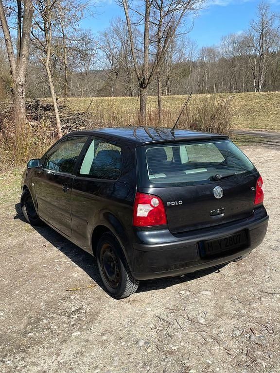Usata VW Polo Basis 64 CV (47 kW) 2004 Nero Utilitaria