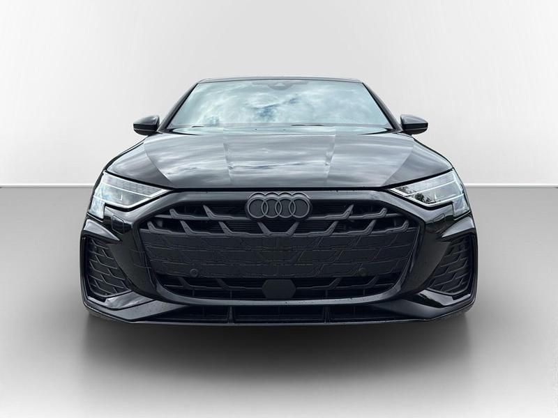 Second-hand Audi A3 S-Line 116 CP (85 kW) 2025 Negru Berlinǎ