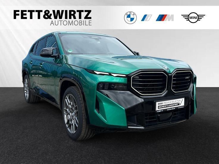 Isle of man grün metallic Gebraucht 2024 BMW XM Comfort Edition SUV | 101.900 € - Bild 1/3