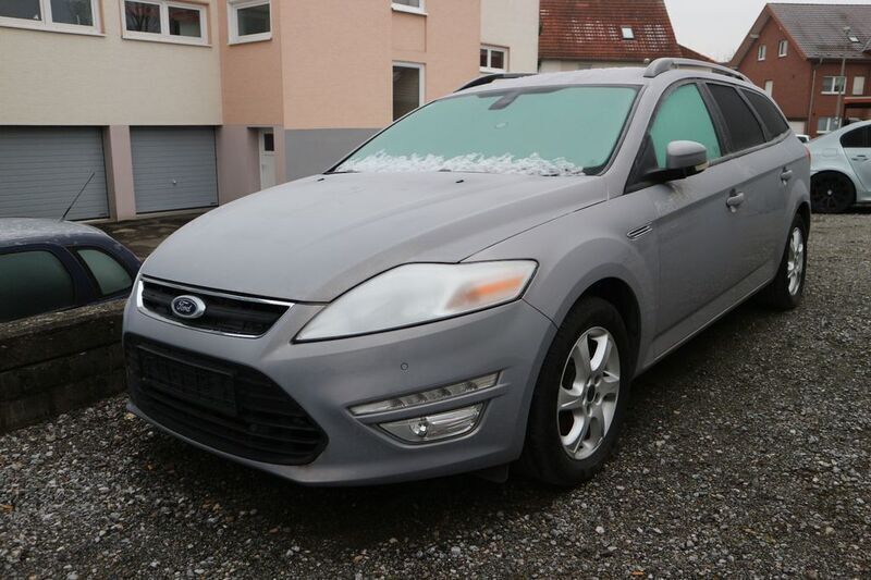 Gebraucht Ford Mondeo Trend 160 PS (117 kW) 2011 Silber Kombi