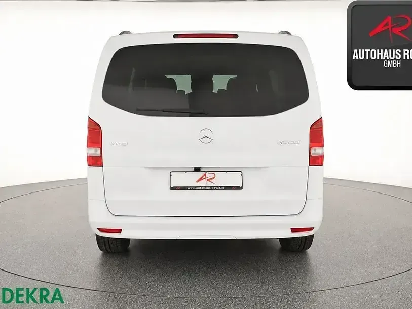 Gebraucht Mercedes Vito Sport 163 PS (119 kW) 2021 Arktikweiss Van