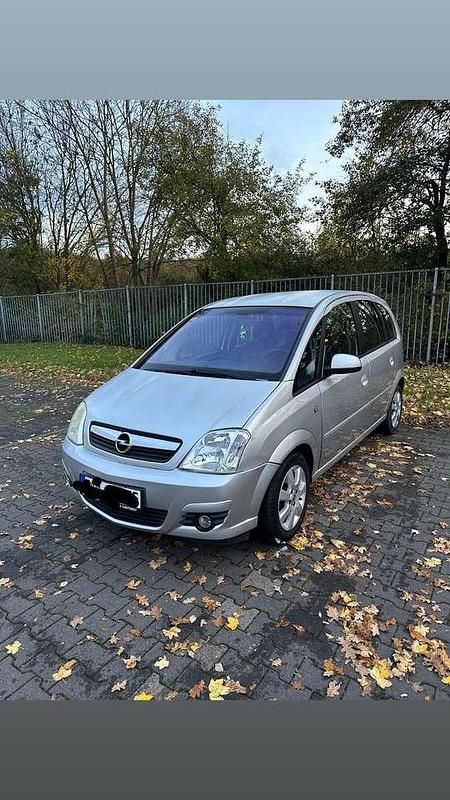 Gebraucht Opel Meriva 101 PS (74 kW) 2007 Silber Van / Kleinbus
