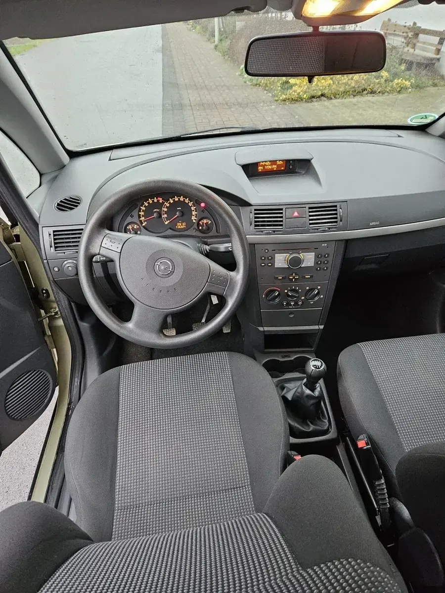 Gebraucht Opel Meriva 90 PS (66 kW) 2009 Beige Van / Kleinbus